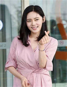 韩国美女人体艺术图片-大白鲨之致命武器